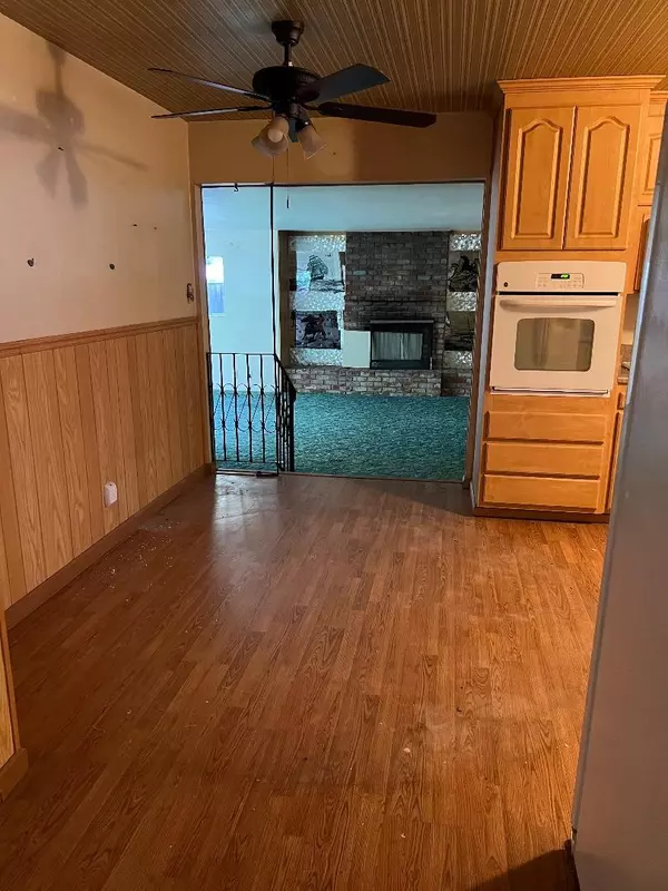 Santa Clara, CA 95051,3490 Tracy DR