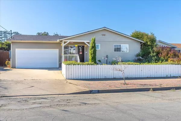 Marina, CA 93933,456 Gloria CIR