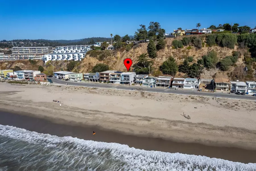 317 Beach DR, Aptos, CA 95003