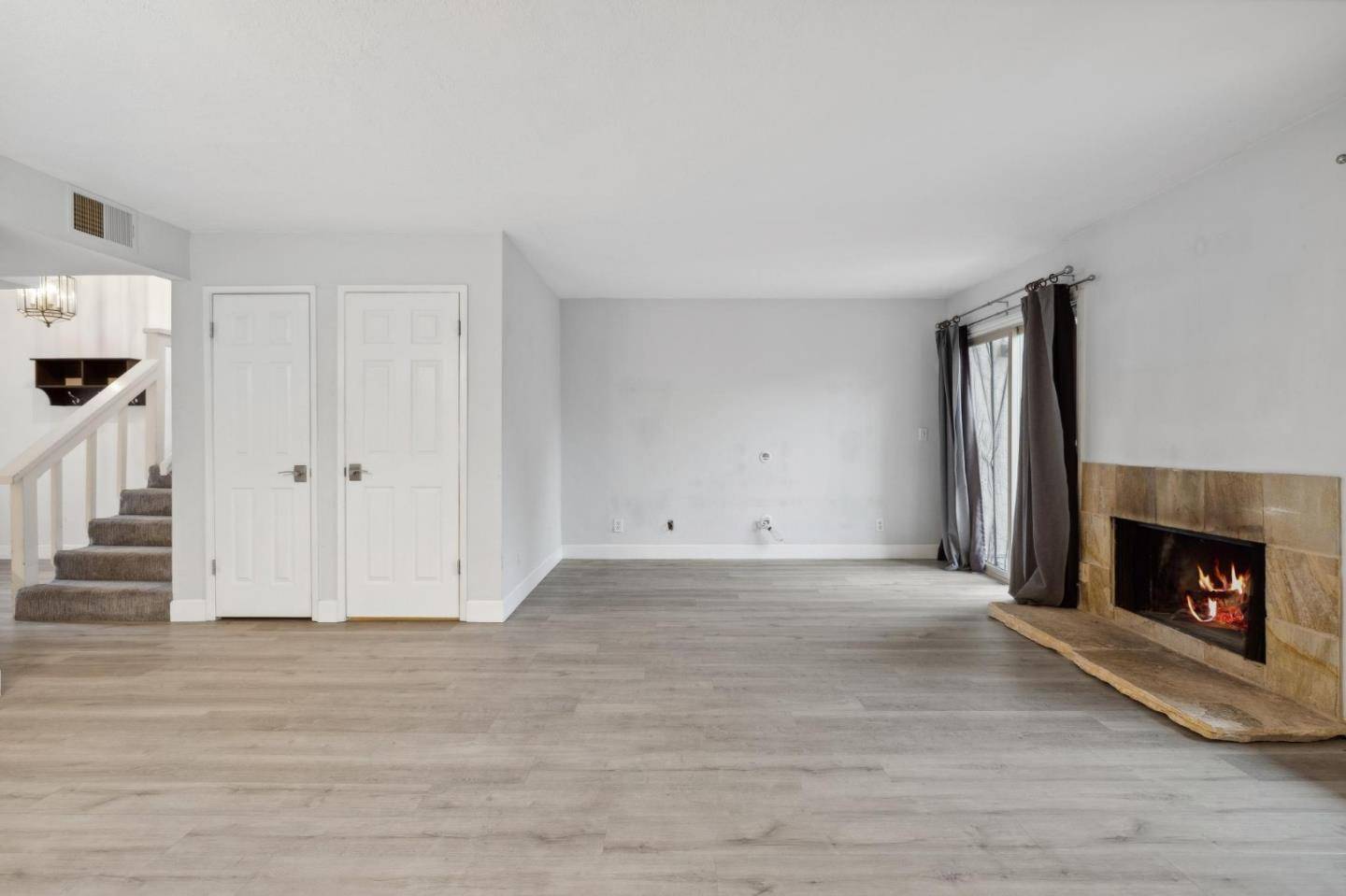 Monterey, CA 93940,73 Montsalas DR