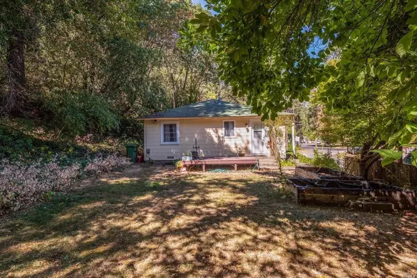 Angwin, CA 94508,365 Circle DR