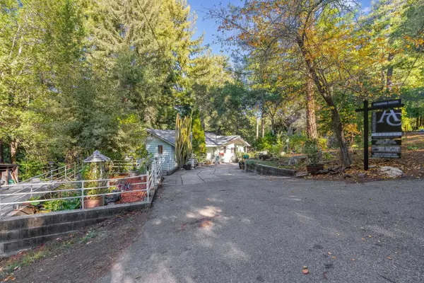 Scotts Valley, CA 95066,120 Sawyer CIR