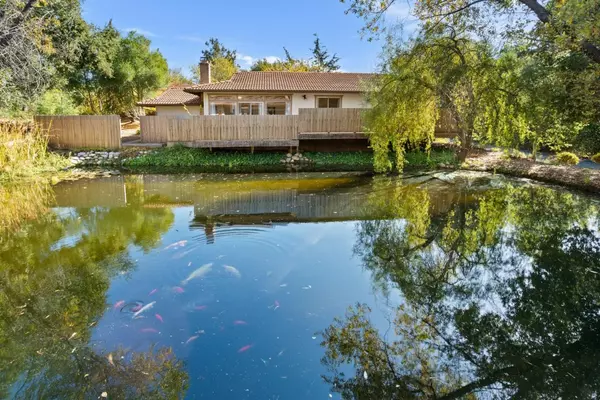 Carmel Valley, CA 93924,14 Laguna Robles