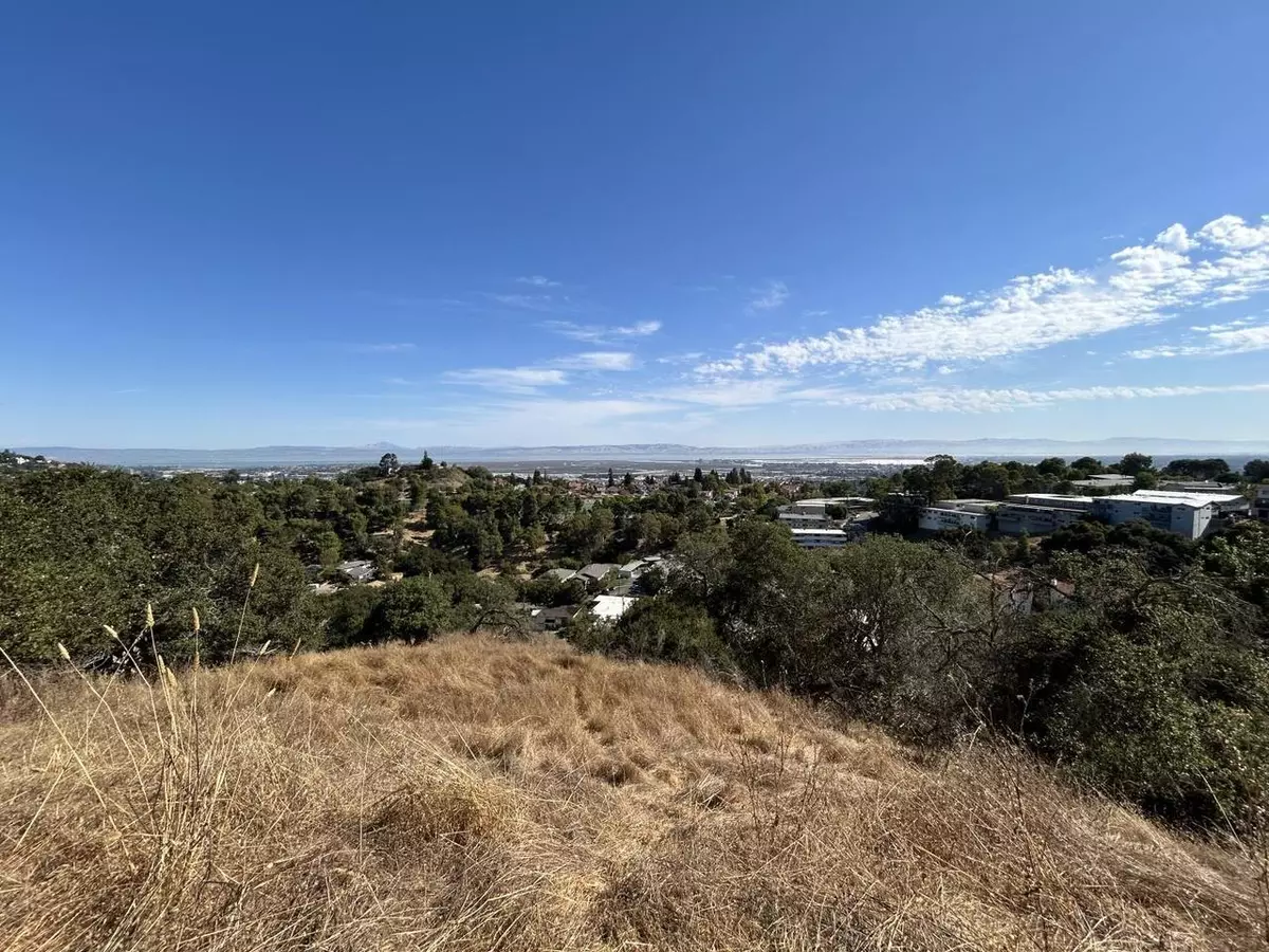 San Carlos, CA 94070,0a Winding WAY