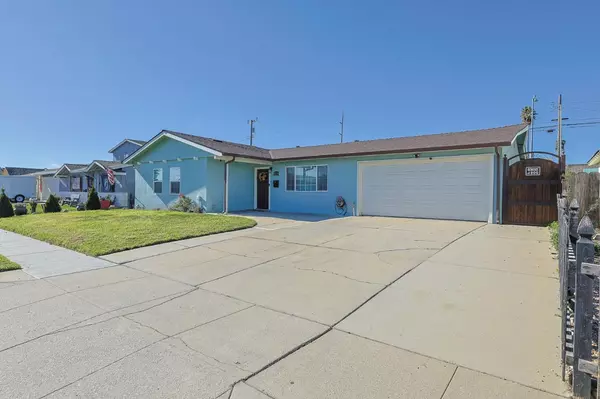 Salinas, CA 93906,1779 Pescadero DR