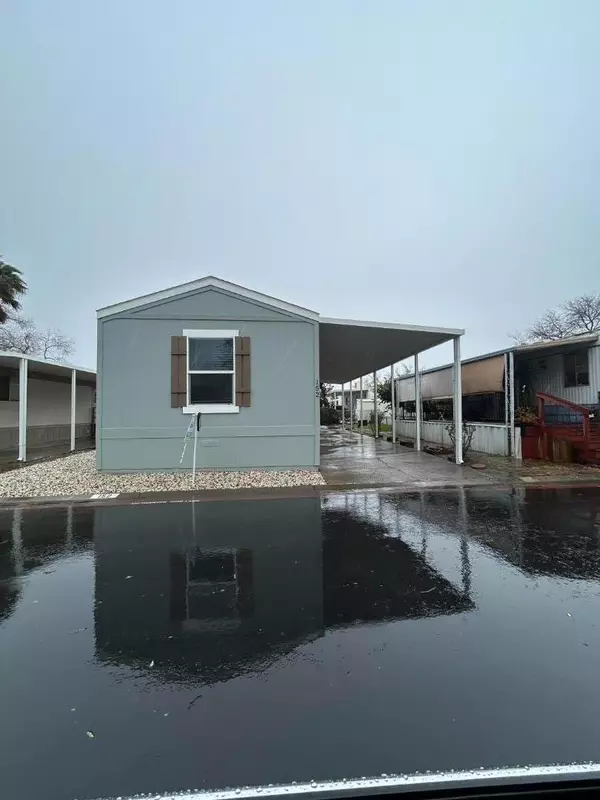 5040 Jackson ST 152, North Highlands, CA 95660