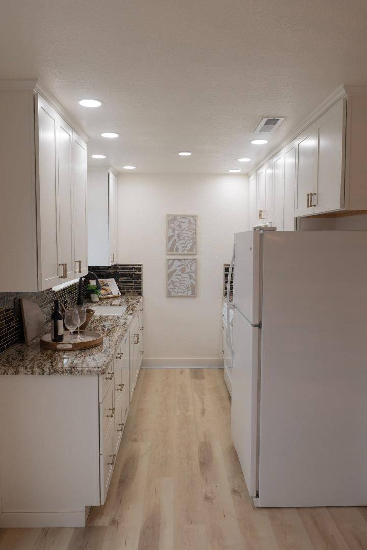 Santa Cruz, CA 95062,3975 Bramble LN A