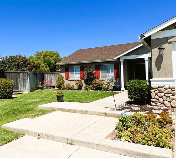 Chablis CIR, Salinas, CA 93906