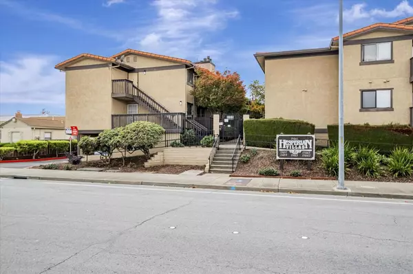 15067 Hesperian BLVD 11, San Leandro, CA 94578