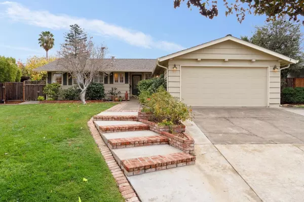 914 Sage CT,  Cupertino,  CA 95014