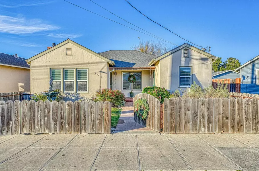 258 Clay ST, Salinas, CA 93901