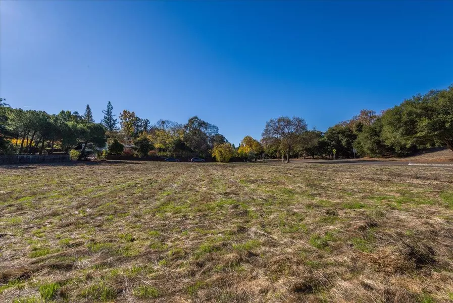 4103 Old Trace RD, Palo Alto, CA 94306