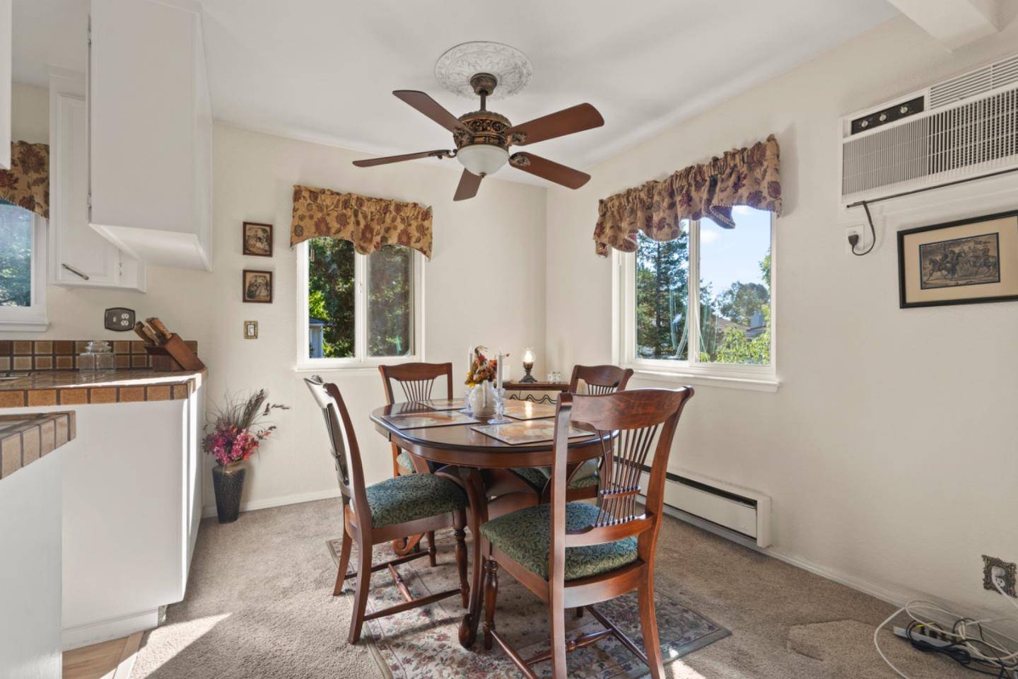 Campbell, CA 95008,858 Apricot AVE F