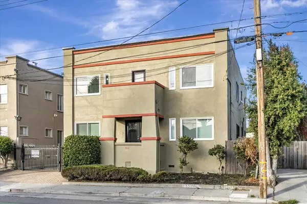 Oakland, CA 94609,752 40th ST 3