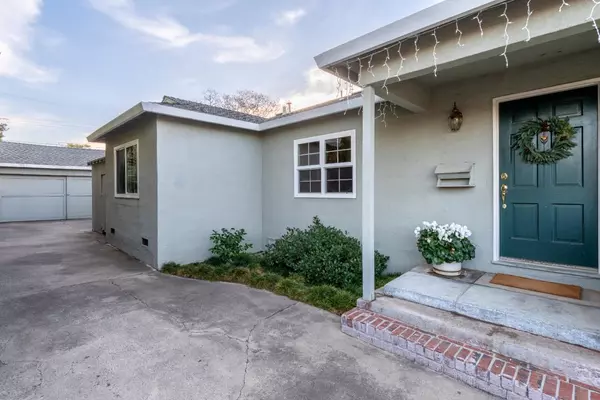 San Jose, CA 95124,15412 Herring AVE