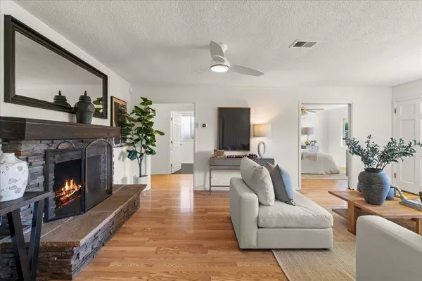 Scotts Valley, CA 95066,219 Grace WAY