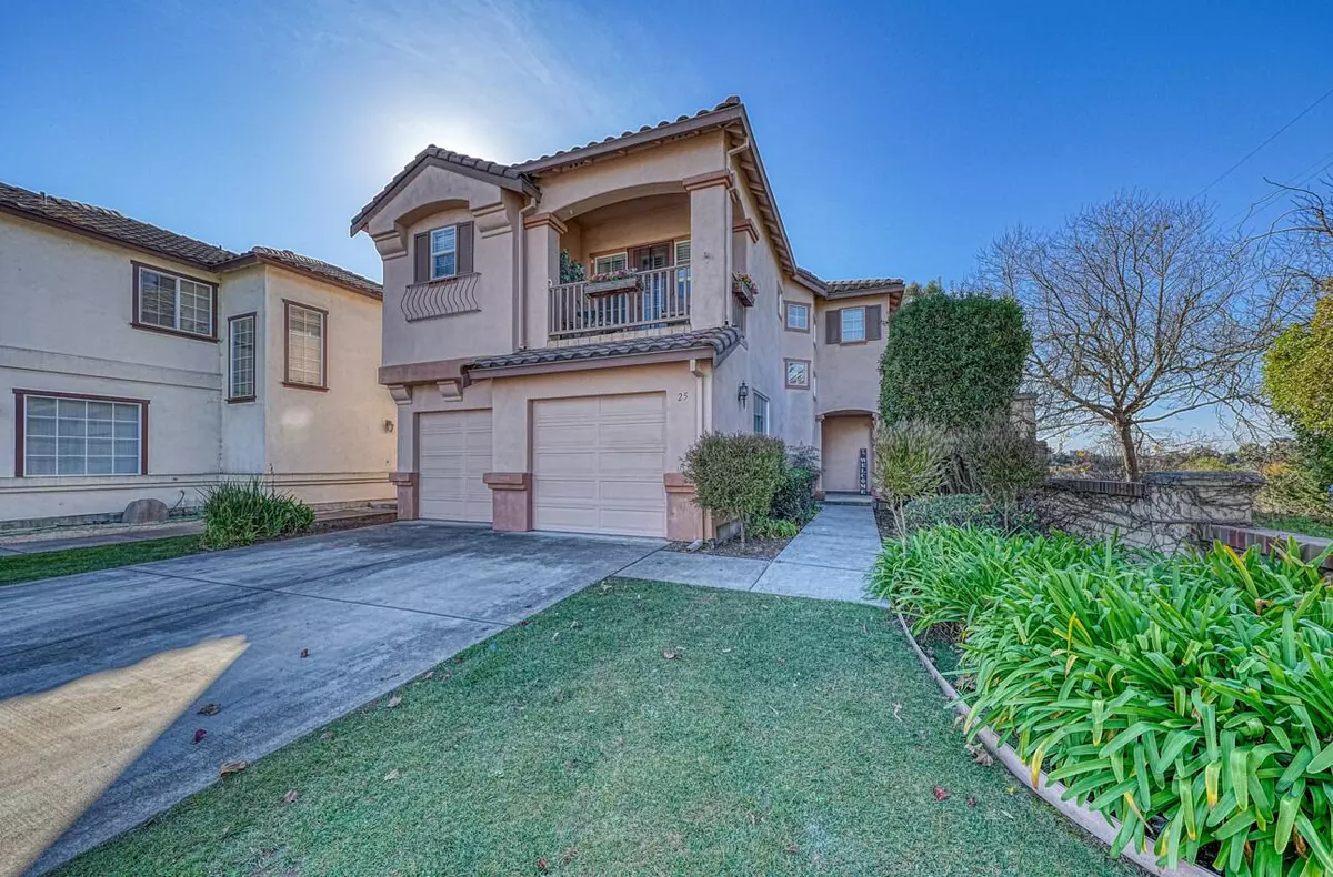 Salinas, CA 93906,25 Harrington CIR