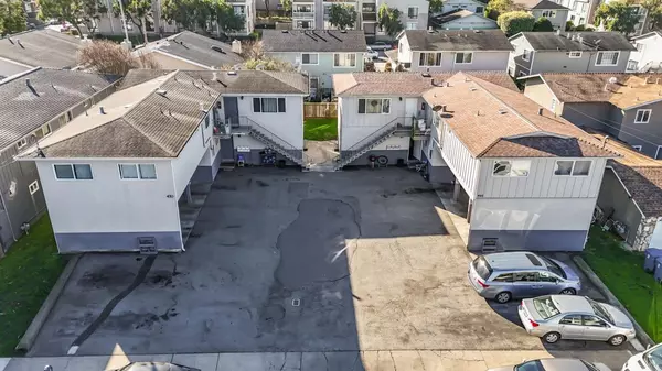 Half Moon Bay, CA 94019,470 Willow AVE
