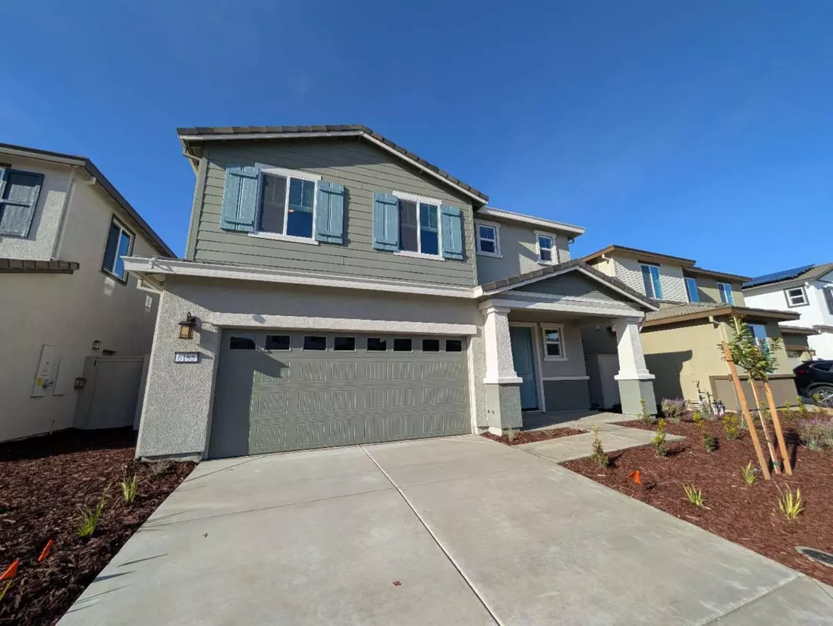 Roseville, CA 95747,6185 Woodlands LOOP