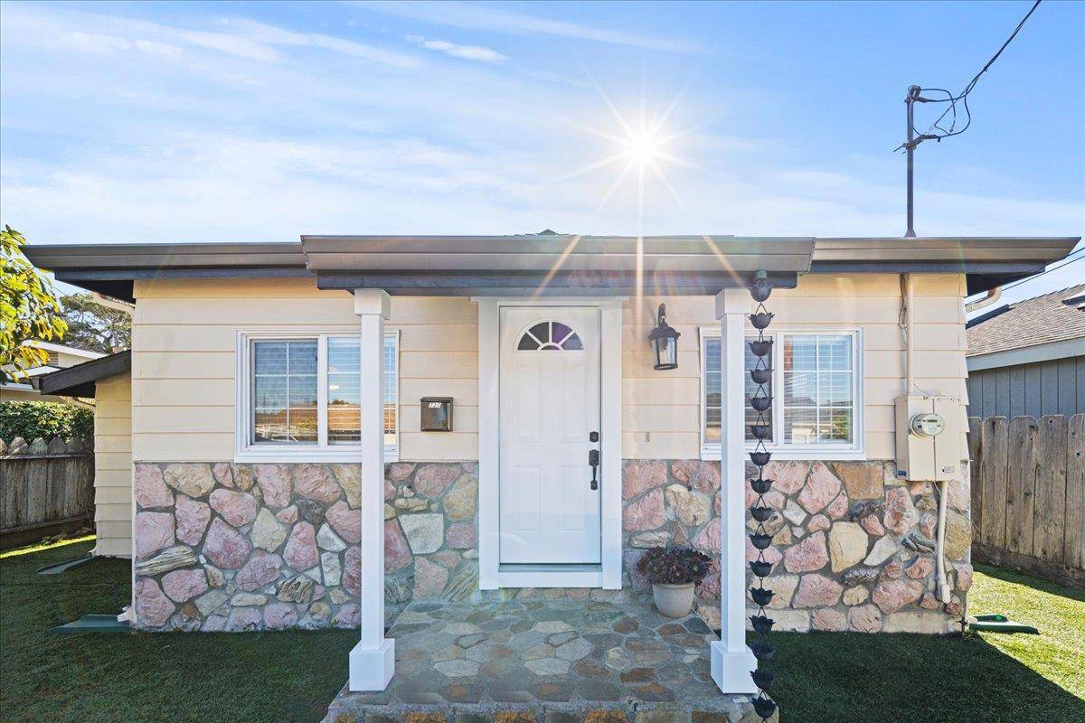 720 Amador AVE, Seaside, CA 93955