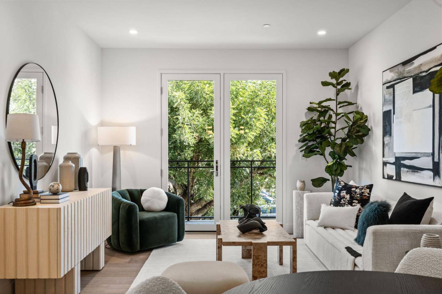 425 First ST 24, Los Altos, CA 94022