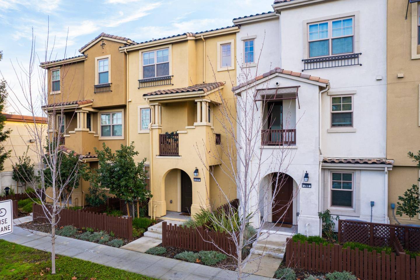271 Fairchild DR, Mountain View, CA 94043