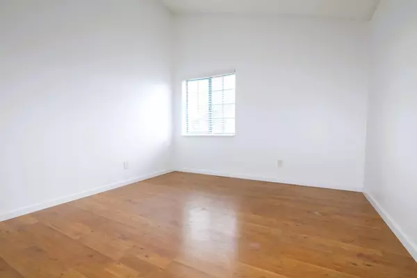 Sunnyvale, CA 94089,1225 Vienna DR 130