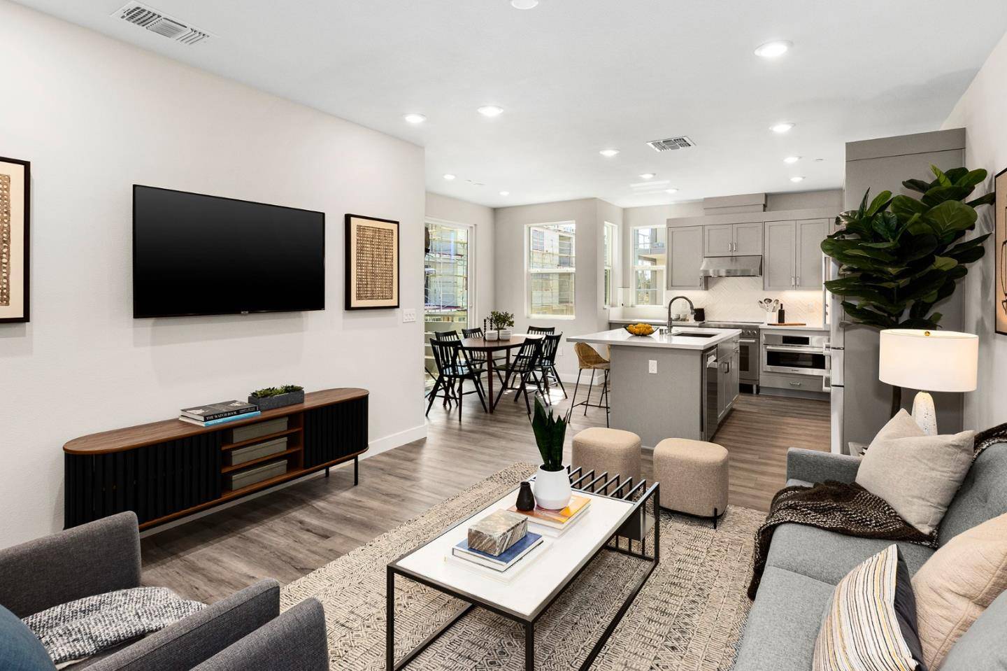 Sunnyvale, CA 94087,1304 Barbet CIR 2