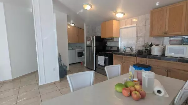 San Jose, CA 95116,1500 Virginia PL 161