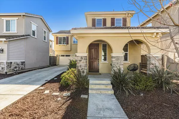 2460 Apple Tree WAY, Gilroy, CA 95020