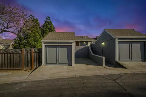 Oakland, CA 94605,79 Anair WAY