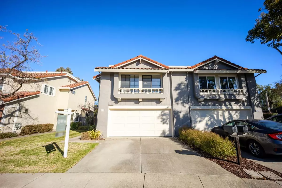 Castro Valley, CA 94552,6167 Mount Rushmore CIR