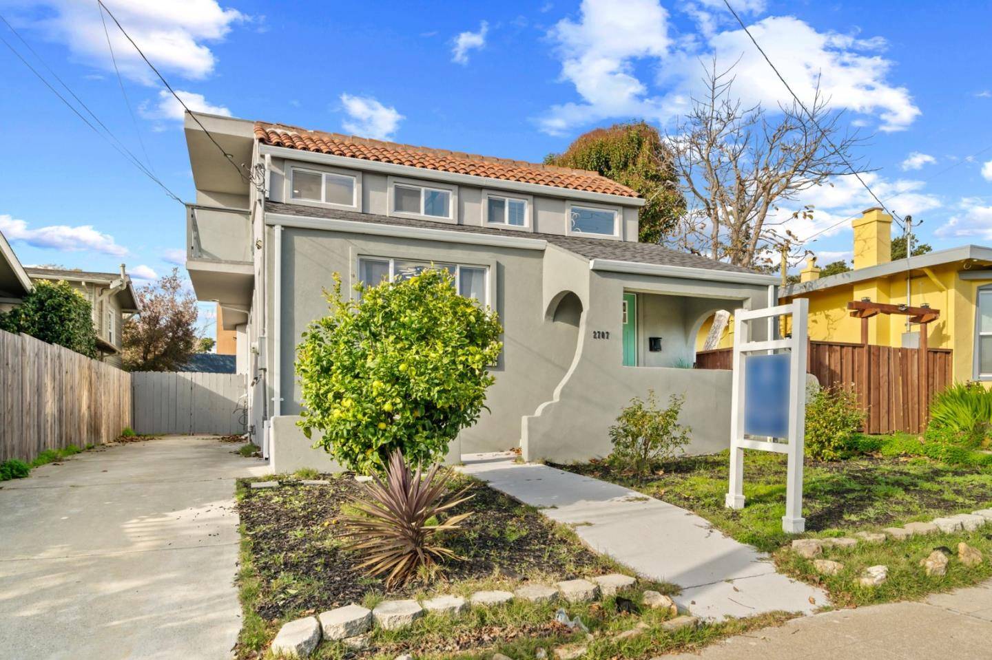 2707 Monticello AVE, Oakland, CA 94619