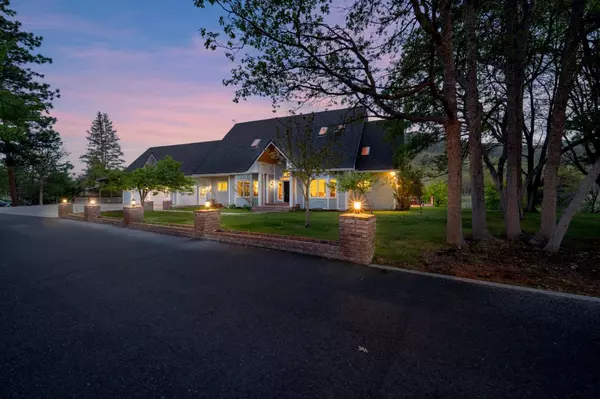 5422 Schulmeyer Gulch RD, Yreka, CA 96097