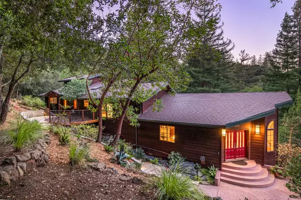 2293 Laurel Glen RD, Soquel, CA 95073