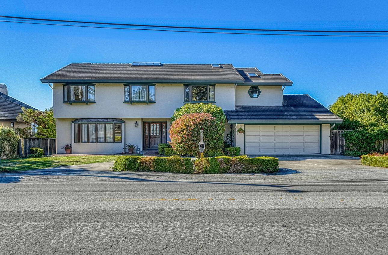 4028 Sunset LN, Pebble Beach, CA 93953