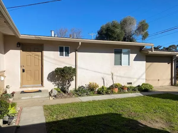 1139 Wheeler ST B, Seaside, CA 93955