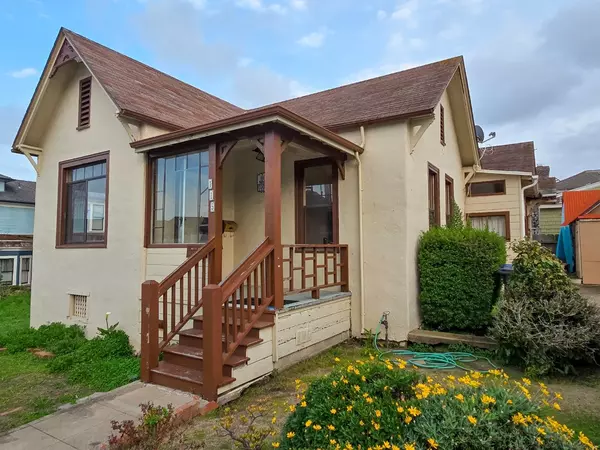 115 Forest AVE, Pacific Grove, CA 93950