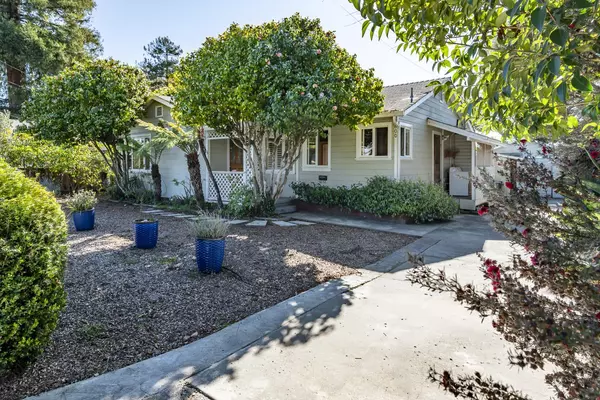 600 Mello LN, Santa Cruz, CA 95062