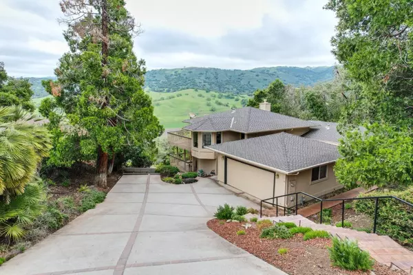 Morgan Hill, CA 95037,17600 Holiday DR