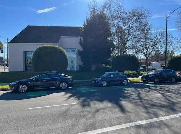 San Jose, CA 95128,225 N Bascom AVE