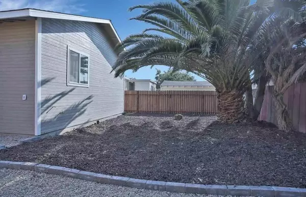 Oakland, CA 94621,1753 Church ST