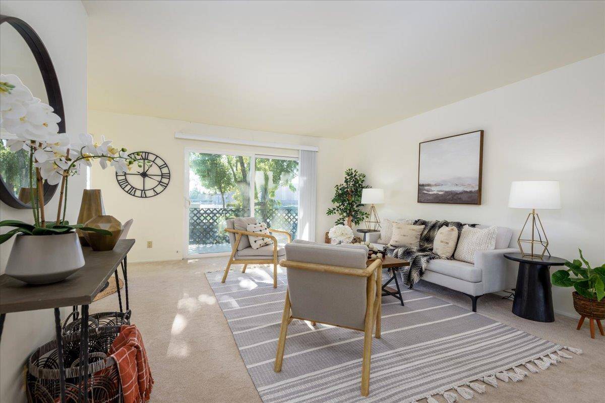 San Mateo, CA 94401,802 N Delaware ST 303
