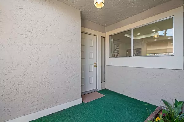 San Jose, CA 95117,1343 Charmwood SQ