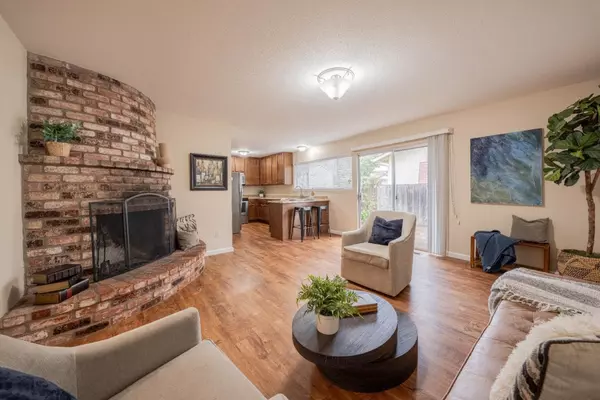 183 Lillian PL, Marina, CA 93933