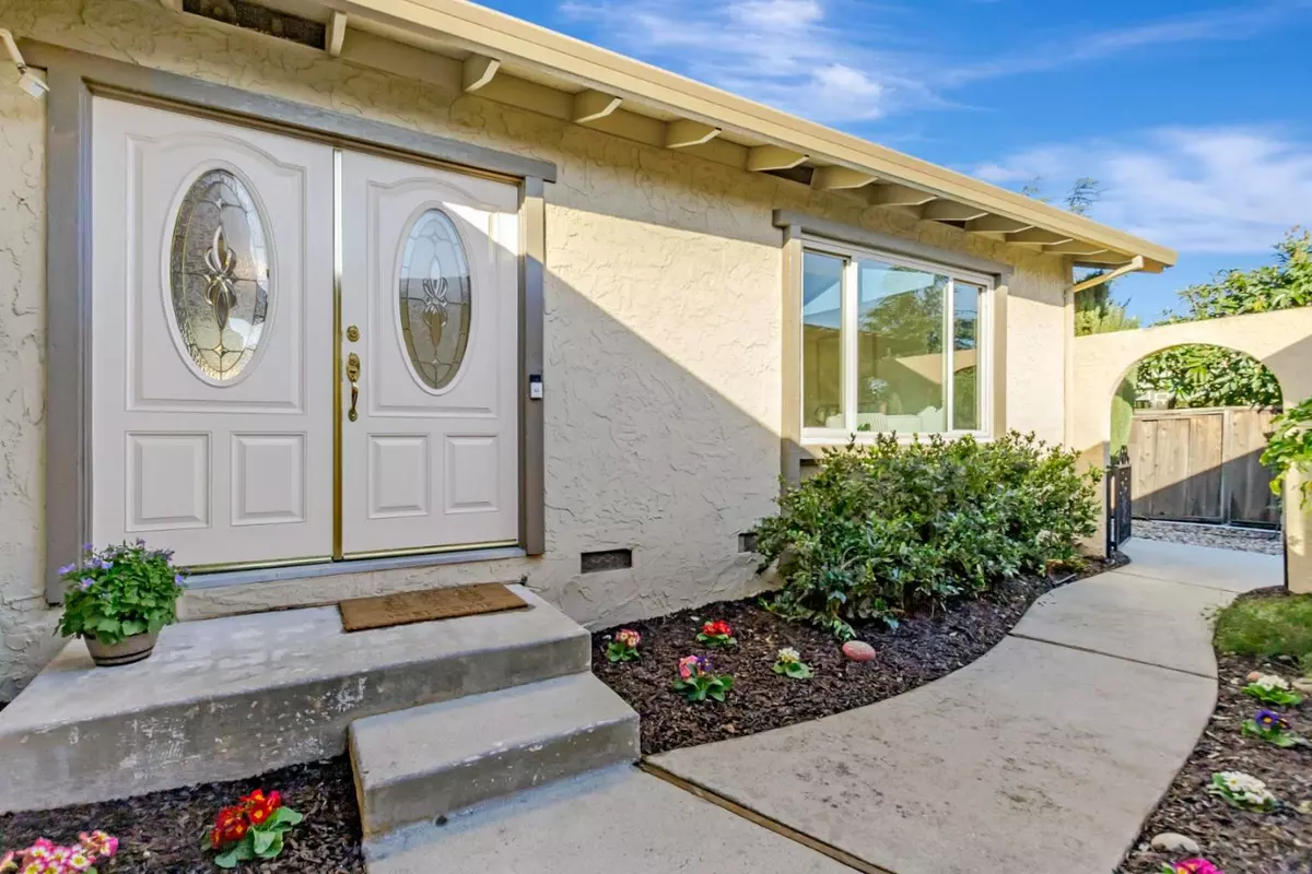 Cupertino, CA 95014,20197/87 Hogue CT