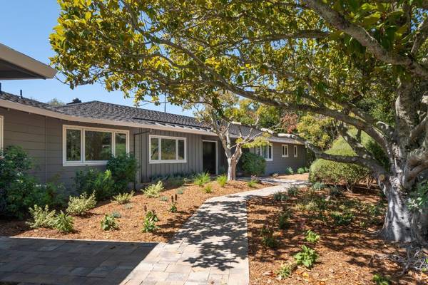 1080 Westridge DR, Portola Valley, CA 94028