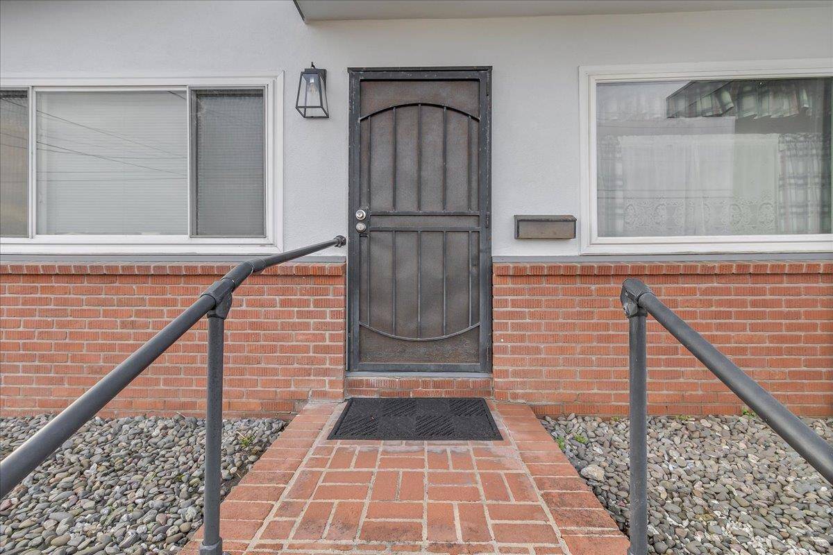 Seaside, CA 93955,1140 Palm AVE