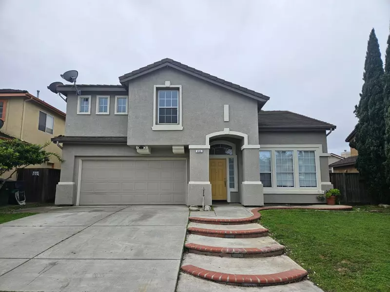 850 Cactus CT, Salinas, CA 93905