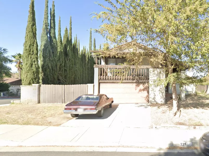 23141 La Granja DR, Valencia, CA 91354